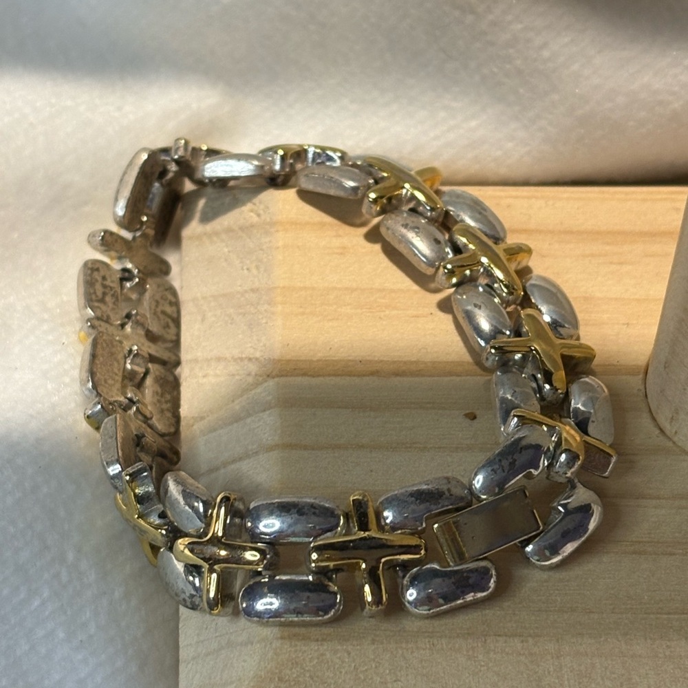 Elegant Silver and Gold Women's Bracelet
